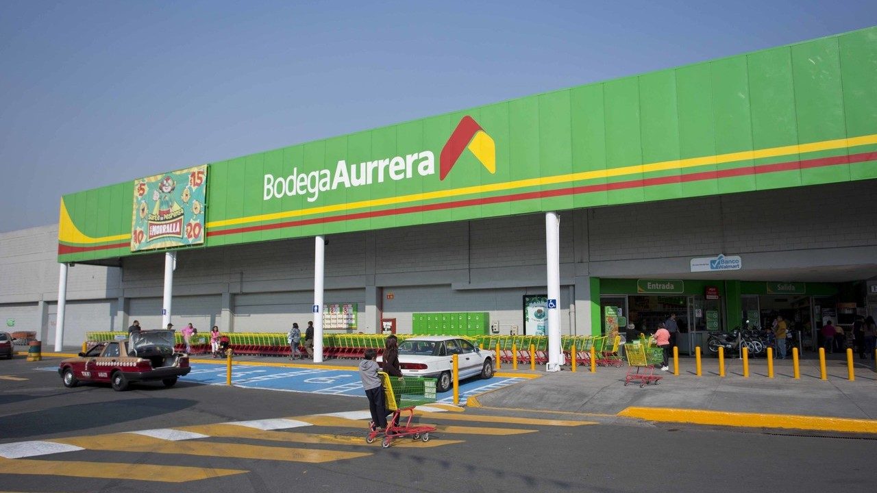 WhatsApp number screening tool